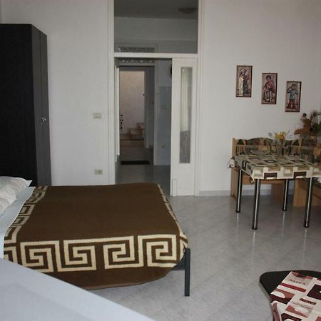 Apartments Kliman Rovinj Bagian luar foto