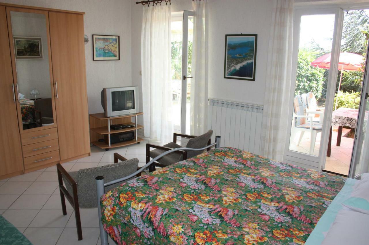 Apartments Kliman Rovinj Bagian luar foto